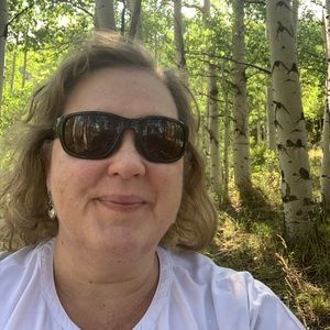 Meet your Posher, Pam